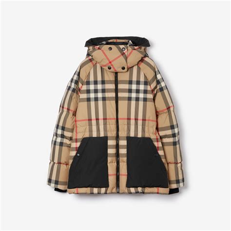 burberry puffer jacket beige